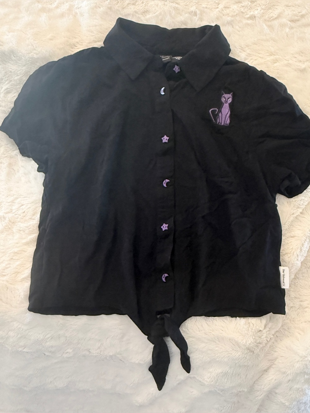 Hocus Pocus Tie Front Shirt by Her Universe - Juniors sz. M UNIQUE BUTTONS D